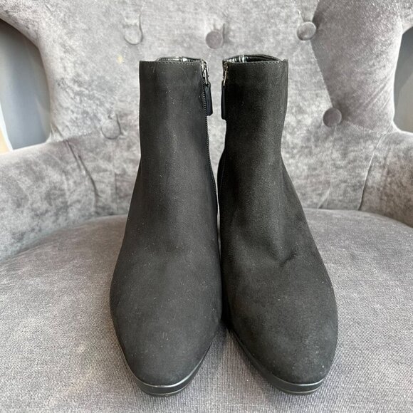 Aquatalia Daniella Black Suede Ankle Boots – Size 9 - Picture 3 of 11
